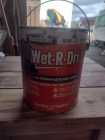 Wet-R-Dri All-Season Roof Patch (3.4 L)