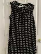 Ladies dresses size med.new and like new condition - Photo 1 of 6