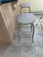 COUNTER HEIGHT BAR STOOLS 