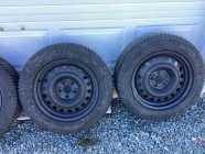 Snow tires on rims, 225/60R17 5 stud. Good conditi - Photo 7 of 9