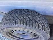 Snow tires on rims, 225/60R17 5 stud. Good conditi - Photo 8 of 9