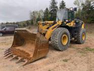 2017 Komatsu WA470-8 Loader - Photo 3 of 12