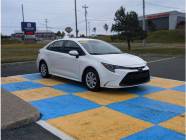 2020 Toyota Corolla LE (CVT) 4dr Sedan  - Photo 2 of 16