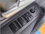 2020 Toyota Corolla LE (CVT) 4dr Sedan  - Photo 8 of 16