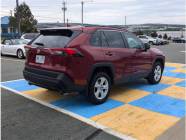 2020 Toyota RAV4 XLE 4dr All-Wheel Drive  - Photo 3 of 18