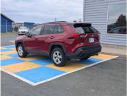 2020 Toyota RAV4 XLE 4dr All-Wheel Drive  - Photo 5 of 18