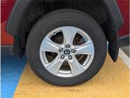 2020 Toyota RAV4 XLE 4dr All-Wheel Drive  - Photo 6 of 18