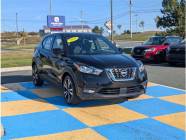 2020 Nissan Kicks SV (CVT) 4dr Front-Wheel Drive  - Photo 2 of 16