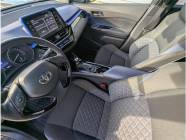 2021 Toyota C-HR XLE Premium 4dr Front-Wheel Drive Sport - Photo 9 of 17