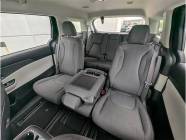 2023 Kia Carnival LX Passenger Van - Photo 11 of 21