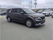 2023 Kia Carnival LX Passenger Van - Photo 2 of 21