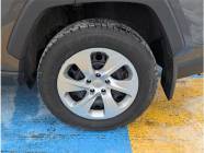 2021 Toyota RAV4 LE 4dr All-Wheel Drive  - Photo 5 of 17