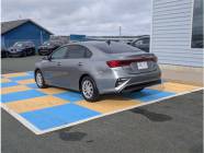 2021 Kia Forte LX 4dr Sedan  - Photo 5 of 18