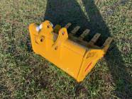 Unused 24" CAT 301 Excavator Bucket - Photo 1 of 2