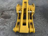 84" x 40" wide Mechanical Thumb - Photo 1 of 3