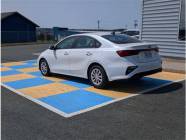 2021 Kia Forte LX 4dr Sedan  - Photo 5 of 18