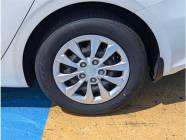 2021 Kia Forte LX 4dr Sedan  - Photo 6 of 18