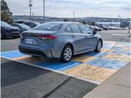 2020 Toyota Corolla LE (CVT) 4dr Sedan  - Photo 3 of 17