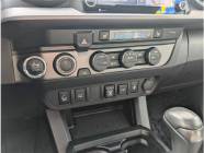 2020 Toyota Tacoma 4x4 Double Cab 6 ft. box  - Photo 13 of 18