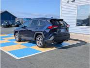 2022 Toyota RAV4 XLE 4dr All-Wheel Drive  - Photo 5 of 19