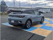 2023 Volkswagen ID.4 Pro w/LG Battery 4dr 4x2  - Photo 3 of 16