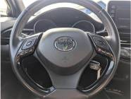 2019 Toyota C-HR 4dr Front-Wheel Drive Sport Utility  - Photo 15 of 17