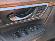 2021 Honda CR-V Touring 4dr All-Wheel Drive  - Photo 8 of 18