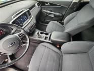 2019 Kia Sorento 3.3L LX V6 Premium 7-Seater 4dr All-Wheel - Photo 9 of 17