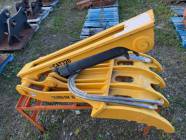 Unused 30" x 68" Thumb for 18-24 Ton Excavator - Photo 1 of 3