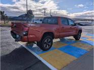 2018 Toyota Tacoma SR5 V6 4x4 Double Cab 6 ft. box  - Photo 3 of 17