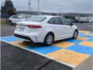 2020 Toyota Corolla L (CVT) 4dr Sedan  - Photo 3 of 15