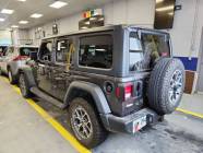 2024 JEEP WRANGLER SPORT UNLIMITED NEW INTERIOR 44K - Photo 6 of 9