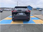 2021 Toyota RAV4 LE 4dr All-Wheel Drive  - Photo 4 of 18