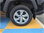 2021 Toyota RAV4 LE 4dr All-Wheel Drive  - Photo 6 of 18