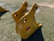 Unused 12" CAT 320 / 318; Deere 200 / 210 Narrow Excavator Bucket - Photo 1 of 2