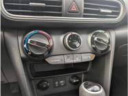 2021 Hyundai Kona 2.0L Essential 4dr All-Wheel Drive  - Photo 12 of 17