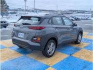 2021 Hyundai Kona 2.0L Essential 4dr All-Wheel Drive  - Photo 3 of 17