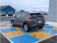 2021 Hyundai Kona 2.0L Essential 4dr All-Wheel Drive  - Photo 5 of 17