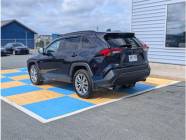 2021 Toyota RAV4 XLE 4dr All-Wheel Drive  - Photo 5 of 19