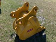 Unused 24" CAT 315/316/318 Excavator Bucket - Photo 1 of 2