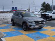 2021 Kia Seltos LX 4dr All-Wheel Drive  - Photo 2 of 18