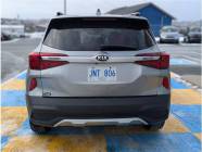 2021 Kia Seltos LX 4dr All-Wheel Drive  - Photo 4 of 18