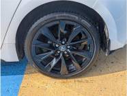 2020 Toyota Corolla Hatchback 5dr  - Photo 6 of 17