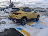 2021 Kia Seltos EX 4dr All-Wheel Drive  - Photo 3 of 19