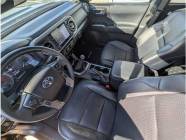 2022 Toyota Tacoma 4x4 Double Cab 5 ft. box  - Photo 10 of 17