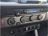 2022 Toyota Tacoma 4x4 Double Cab 5 ft. box  - Photo 13 of 17