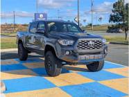 2022 Toyota Tacoma 4x4 Double Cab 5 ft. box  - Photo 2 of 17