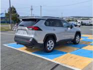 2021 Toyota RAV4 LE 4dr All-Wheel Drive  - Photo 3 of 18