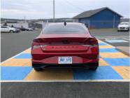 2021 Hyundai Elantra Preferred w/Sun & Tech Pkg 4dr Sedan  - Photo 4 of 18