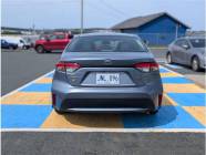 2020 Toyota Corolla LE (CVT) 4dr Sedan  - Photo 4 of 35